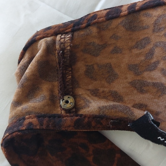 "Anne Klein" leopard dress, size L. Can fit size XL - Picture 10 of 11